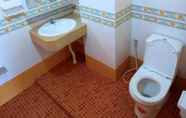 In-room Bathroom 7 TS HOME BUILDING