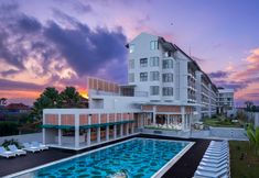 Swimming Pool 3 Eastin Ashta Resort Canggu