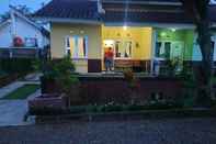 Bangunan Villa Sasky Ciater