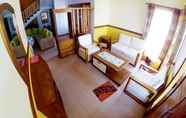 Lobby 2 4 Bedroom Premium Homestay at Palagan 3 by WeStay (WPL3)
