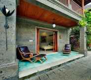 Common Space 3 Taman Suci Suite & Villa