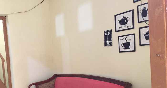 Common Space Friendly Room at Garser Homestay