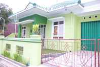 Exterior 4 Bedroom (WHOLE HOUSE) at Amarta 2 YOGYAKARTA