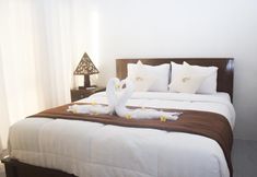 Bedroom 4 Prasi Sunset Bungalows