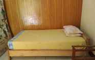 Bedroom 2 Family Homestay Maluk