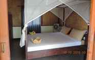 Kamar Tidur 2 Yaya Bungalows