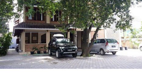 外観 2 Clean Room at Omah Sorsawo