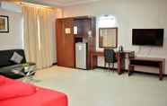 Phòng ngủ 2 Suzuya Hotel Rantau Prapat