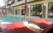 Kolam Renang 3 Amarina Green Hotel