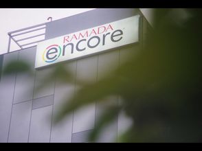 Exterior 4 Ramada Encore Makati