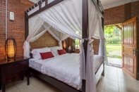 Kamar Tidur Garden Room at Harny's Garden Villa