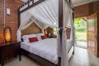 Bilik Tidur Garden Room at Harny's Garden Villa