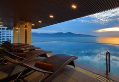 Swimming Pool 2 Balcona Hotel Da Nang