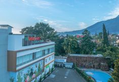 Exterior 2 Three Eight Front One Boutique Batu Malang