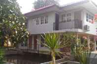 Exterior Villa Yosky Bogor