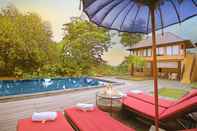 Swimming Pool Mimpi Manis Bali