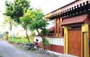 Bangunan 2 Homestay Syar'i