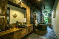 In-room Bathroom Villa Kirani Ubud