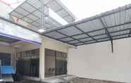 Exterior 2 Sky Inn Syariah Sepanjang 1 Sidoarjo