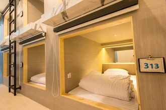 Kamar Tidur 4 Lazy Sunday Hostel