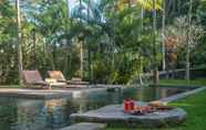 Swimming Pool 2 Maha Ubud Villa Bali