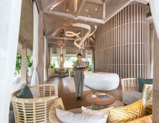 Lobi 2 Cape Fahn Hotel Samui