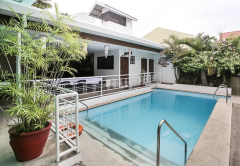 スイミングプール Patio Inn Hotel and Restaurant