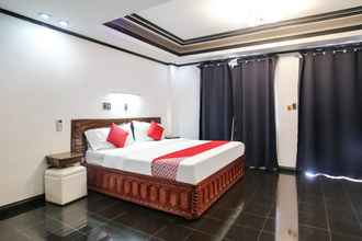 Kamar Tidur 4 Patio Inn Hotel and Restaurant