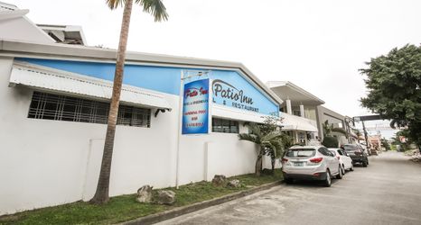 外観 2 Patio Inn Hotel and Restaurant