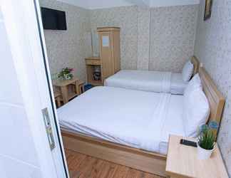 Bedroom 2 Len's Mini Hotel