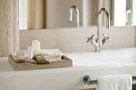 In-room Bathroom Azure Sapa Hotel