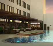 Kolam Renang 4 Summit Hotel Tacloban