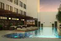 Kolam Renang Summit Hotel Tacloban