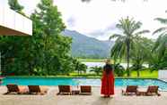 Kolam Renang 2 Tinidee Golf Resort Phuket (SHA Extra Plus+)