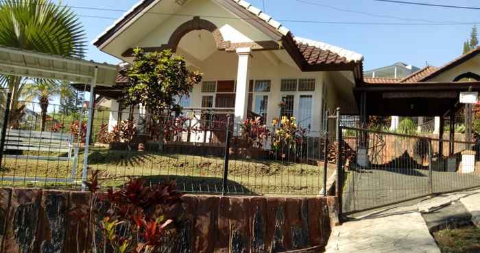 ภายนอกอาคาร Villa Cherry Batu (DEV) 2 - Two Bedroom