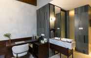 In-room Bathroom 5 ARTOTEL Haniman Ubud