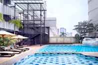 Kolam Renang Radisson Medan