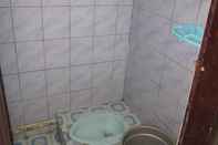 In-room Bathroom Homestay Bunga Ruteng