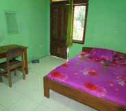 Bedroom 3 Penginapan Damai