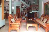 Khu vực công cộng 10pm Hostel