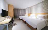 Bilik Tidur 6 PALM PARK Hotel Surabaya