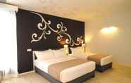 Kamar Tidur 7 Kings Green Hotel 