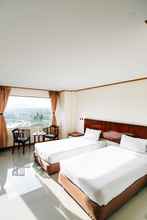 Kamar Tidur 4 Sinkiat Thani Hotel