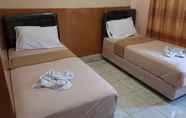 Bilik Tidur 6 Hotel Johny Bajawa