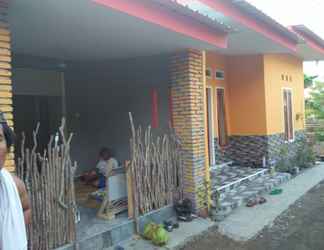 Exterior 2 Banana Homestay