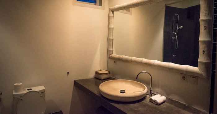 In-room Bathroom Canggu Beach Villa