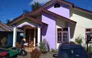 Exterior 7 Queen Homestay Bajawa