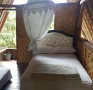 Bedroom 3 Mbalata Beach Cottages