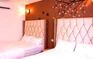 Bedroom 6 Hotel Zamburger Putrajaya