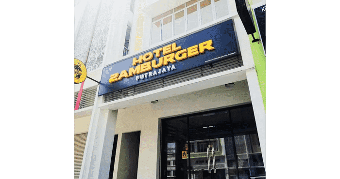 ภายนอกอาคาร Hotel Zamburger Putrajaya